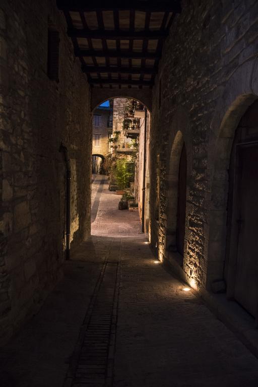 Residenza La Corte Assisi Bagian luar foto